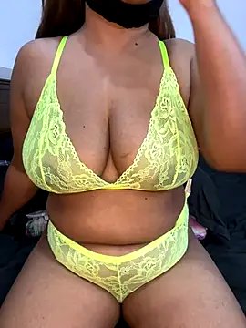 Snapshot of VINDY- chatting on January 8, 2026, 5:21 am VINDY- online show from January 8, 2026, 5:21 am