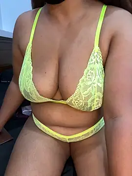 Snapshot of VINDY- chatting on February 27, 2026, 4:18 pm VINDY- online show from February 27, 2026, 4:18 pm