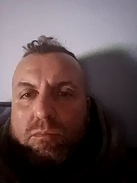 andres1925 online show from March 4, 2026, 10:16 pm