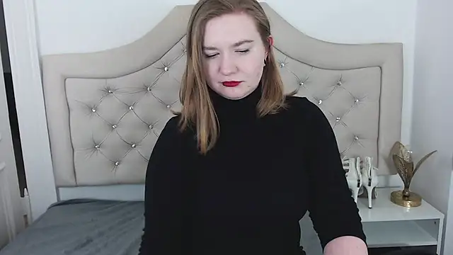 LaraDream online show from January 17, 2025, 11:51 pm