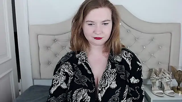 LaraDream online show from February 6, 2025, 11:48 pm