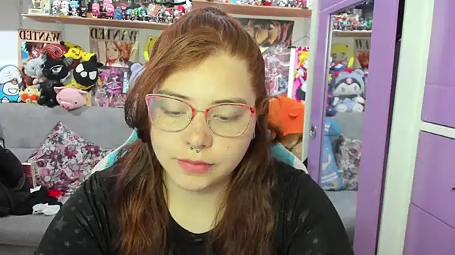 soficammy online show from November 16, 2025, 10:04 pm