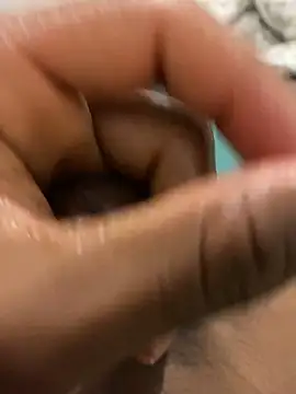 whose17 online show from December 11, 2024, 7:09 am