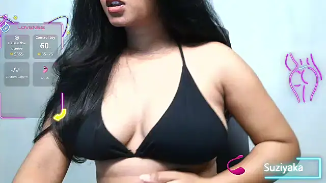 Snapshot of Suziyaka chatting on June 3, 2026, 5:40 pm Suziyaka online show from June 3, 2026, 5:40 pm