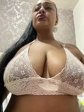 Snapshot of sofia_xxx02 chatting on February 15, 2025, 12:15 am sofia xxx02 online show from February 15, 2025, 12:15 am