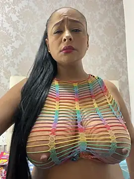 Snapshot of sofia_xxx02 chatting on February 25, 2025, 3:05 pm sofia xxx02 online show from February 25, 2025, 3:05 pm
