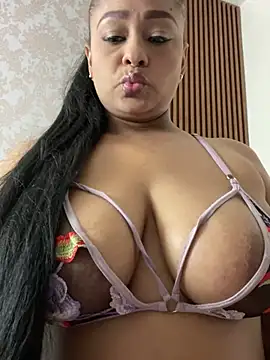 Snapshot of sofia_xxx02 chatting on March 18, 2025, 6:15 pm sofia xxx02 online show from March 18, 2025, 6:15 pm