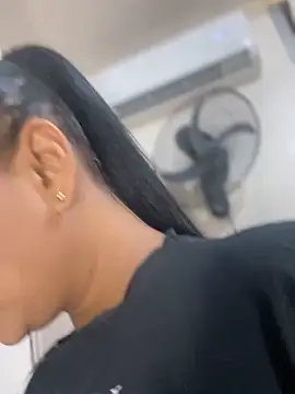 sofia xxx02 online show from March 4, 2026, 12:00 pm