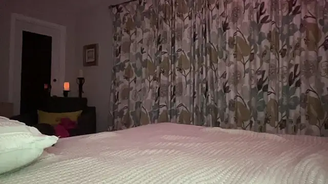 Fitnessbabe69 online show from December 14, 2025, 6:30 am